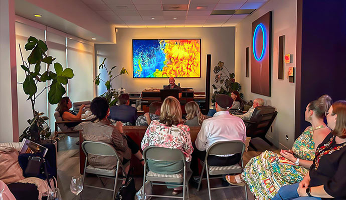 Showroom lounge with live event presentation