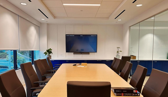 Conference room soundbar and audio system