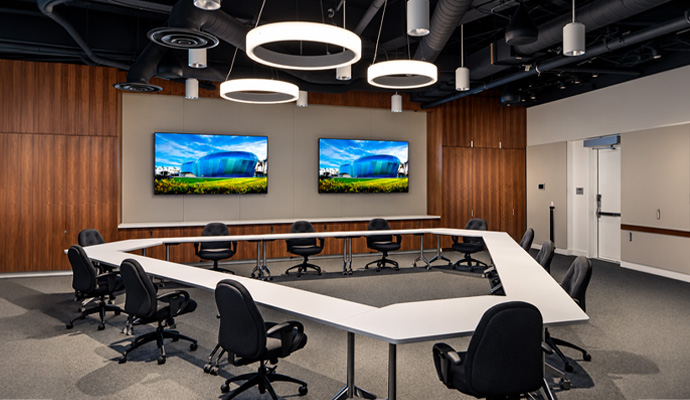 Hexagon conference table layout with dual displays