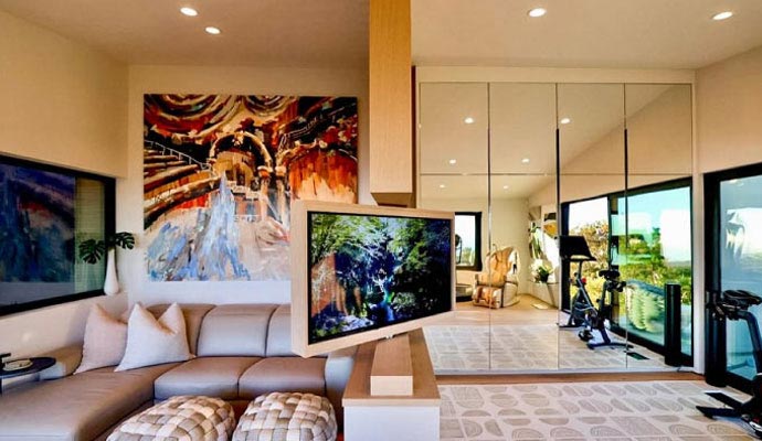 Multifunctional smart living space