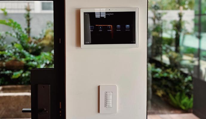 Wall-mounted smart home control panel and lighting interface