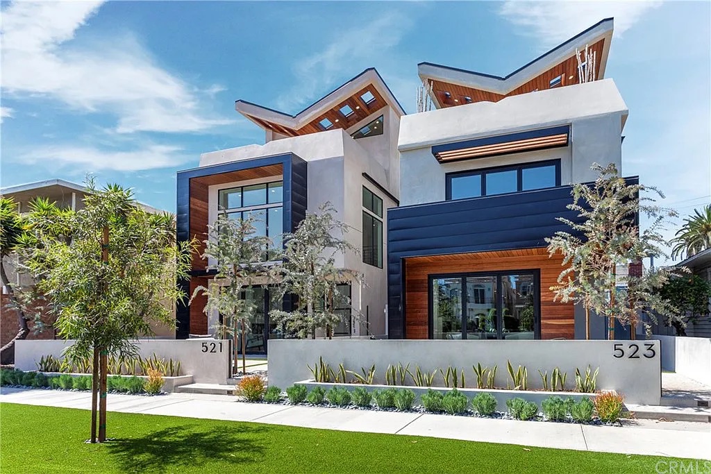 Beautiful Control4 Smart Homes in Huntington Beach, CA